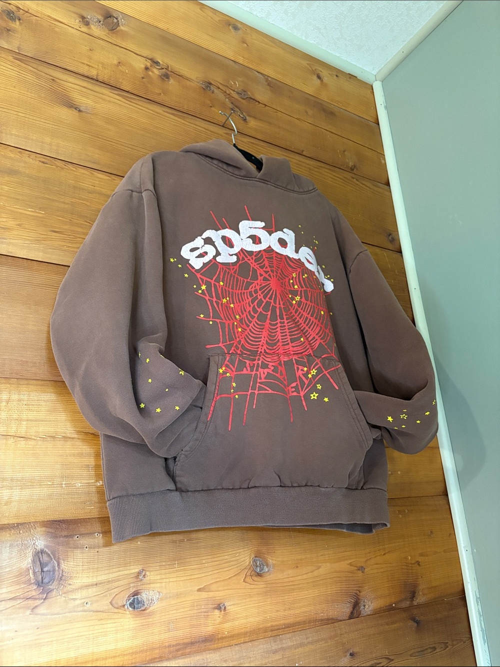Sp5der Worldwide (Young Thug) OG Web Hoodie Brown - Size Large RN#162474